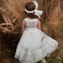 Βαπτιστικό φόρεμα με δανδελένιο κορσάζ και εντυπωσιακή πλάτη Baby Bloom 121.103