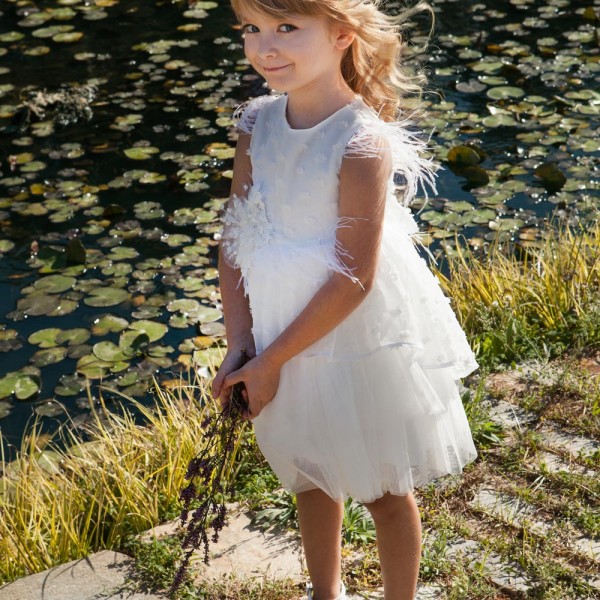 Βαπτιστικό φόρεμα από ιδιαίτερο αραχνοΰφαντο ύφασμα μαζί με ένα χειροποίητο λουλούδι Baby Bloom 121.105
