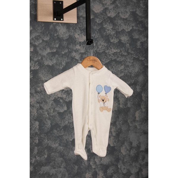 Βρεφικό βελουτέ φορμάκι με αρκουδάκι και γαλάζια μπαλόνια λευκό για αγόρια (0-12 μηνών)