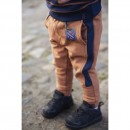 Παιδικό παντελόνι φόρμας καμηλό/ναυτικό μπλε για αγόρια Koko Noko F40817-37 (2-10 ετών)