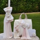 Σετ πακέτο Βάπτισης τσάντα λουστρίνι με πλούσιο στολισμό Baby Bloom K21.12 για κορίτσια ARIADNES 2021 8τμχ